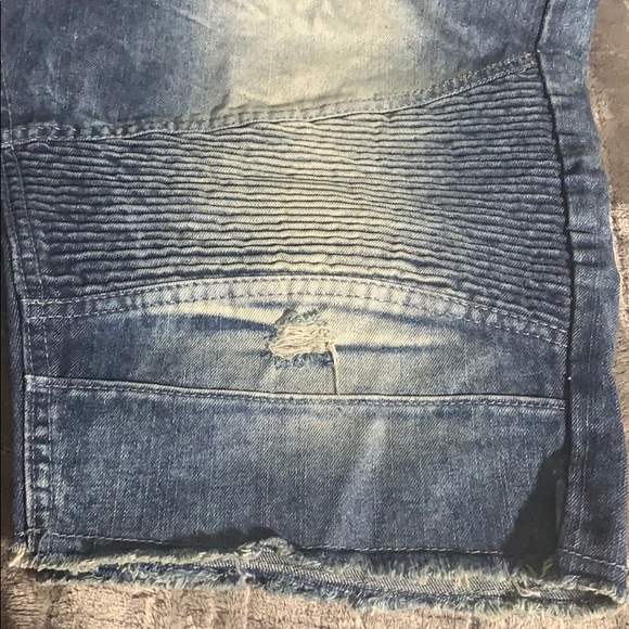 Bleecker Mercer.  Jeans - Picture 2 of 5